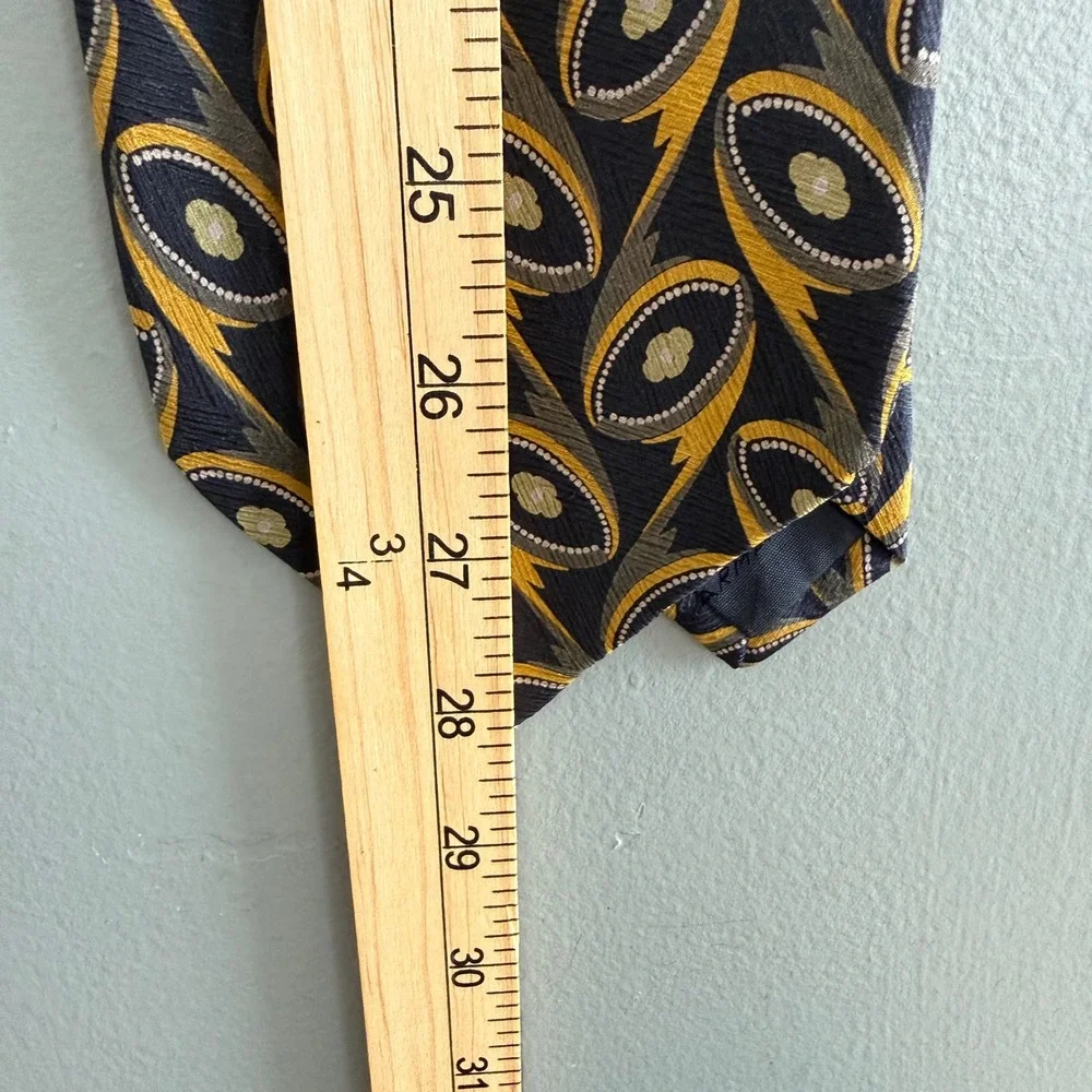 Giorgio Armani Cravatte Mens Silk Tie Navy Gold Geometric Vintage Made in Italy